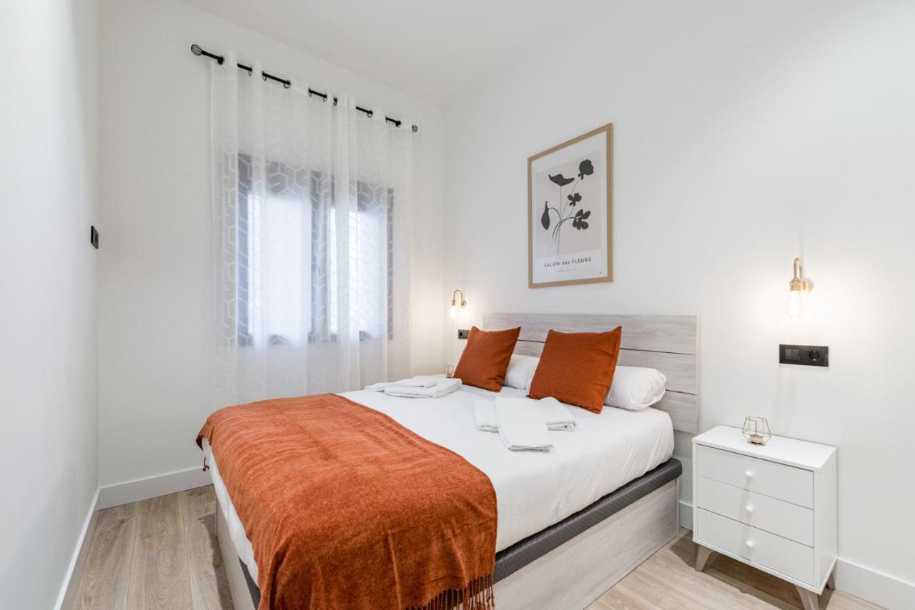 Apartament Jes B Close To Bernabeu Stadium Madrid Dış mekan fotoğraf